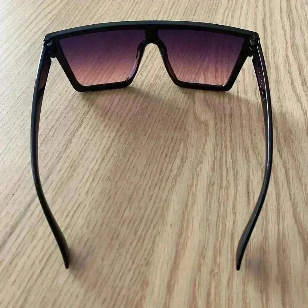 🆕Retro Trend Fashion Big Frame Sunglasses🆕
